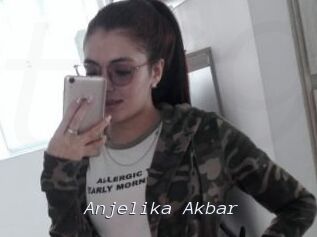 Anjelika_Akbar