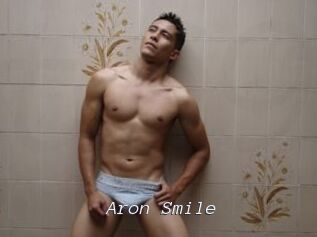 Aron_Smile