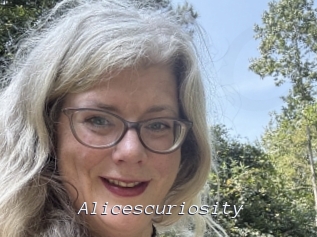 Alicescuriosity