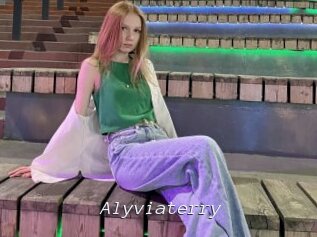 Alyviaterry
