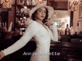 Anniebennette
