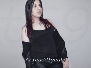 Aricuddlycute