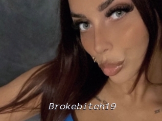 Brokebitch19