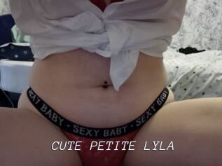 CUTE_PETITE_LYLA
