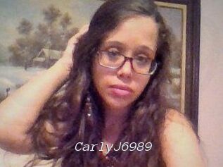 CarlyJ6989