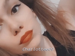 Charlottee69