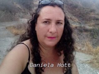 Daniela_Hott