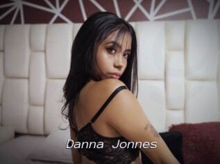 Danna_Jonnes