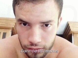 Danniel_Simmons