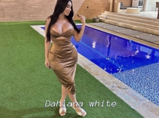 Dahiana_white