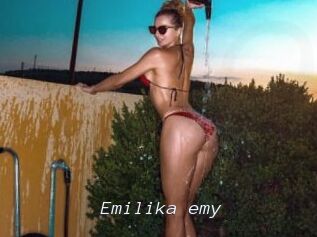 Emilika_emy