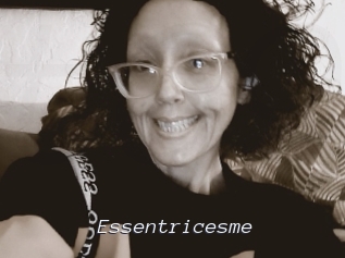 Essentricesme
