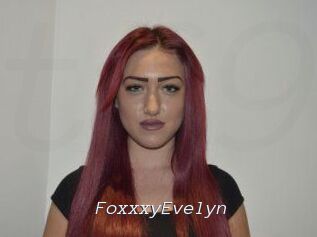 FoxxxyEvelyn
