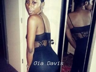 Gia_Davis