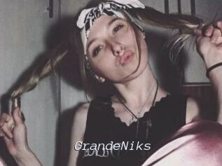GrandeNiks