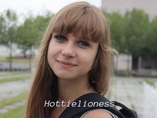 Hottielioness