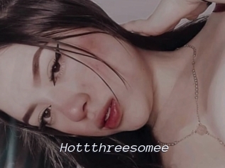 Hottthreesomee