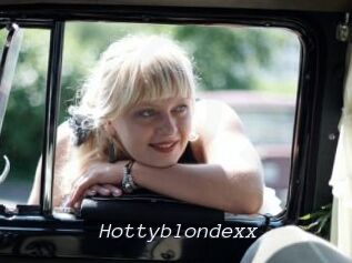 Hottyblondexx