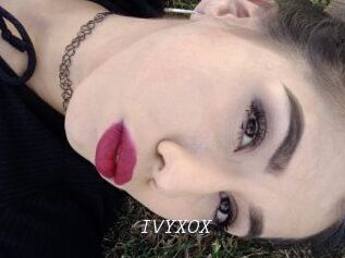 IVY_XOX