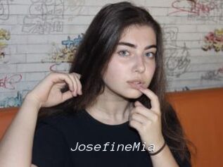 JosefineMia