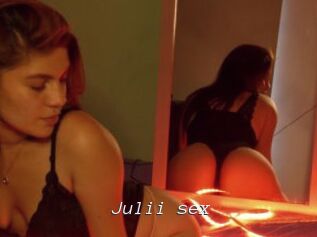 Julii_sex
