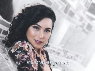 KiaraDangerxx