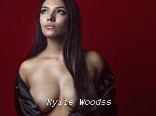 Kylie_Woodss