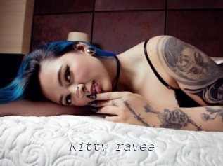Kitty_ravee