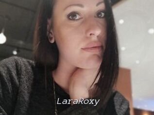 LaraRoxy