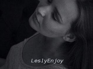 LeslyEnjoy
