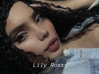 Lily_Roxxy