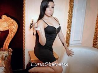 LunaStevens
