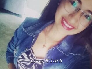 Luna_Clark