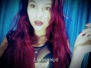LunnaHot