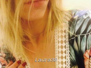 Laura38