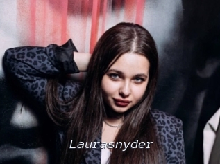 Laurasnyder