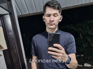 Leoncarmesi