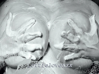 Lottielovexxx