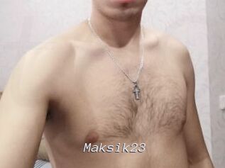 Maksik23