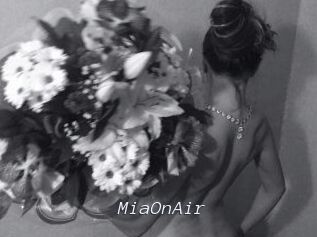 MiaOnAir