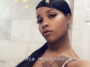 Mia_Henderson