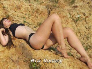 Mia_Rooney