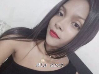 Mia_scot