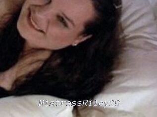 MistressRiley29