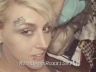 MistressRoxxiSmith