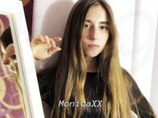MonicaXX