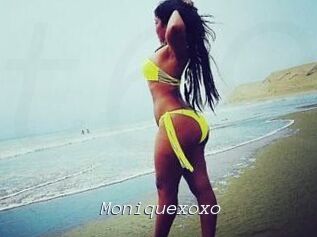 Moniquexoxo