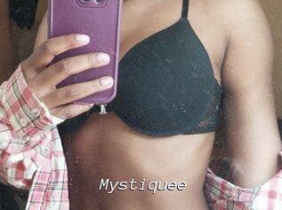 Mystiquee