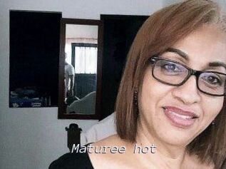 Maturee_hot
