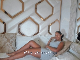 Mia_danielss